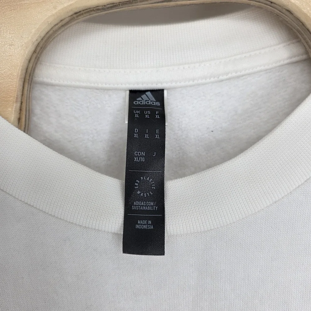 Adidas Worldwide Crewneck Sweatshirt Men XL Cream White Pullover Print 3 Stripes